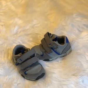 Stride Rite Walker Shoes